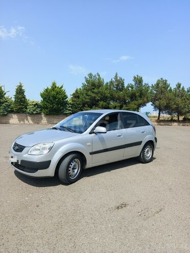 Kia Rio 2005, 285,578 km - 1.5 л - Astara