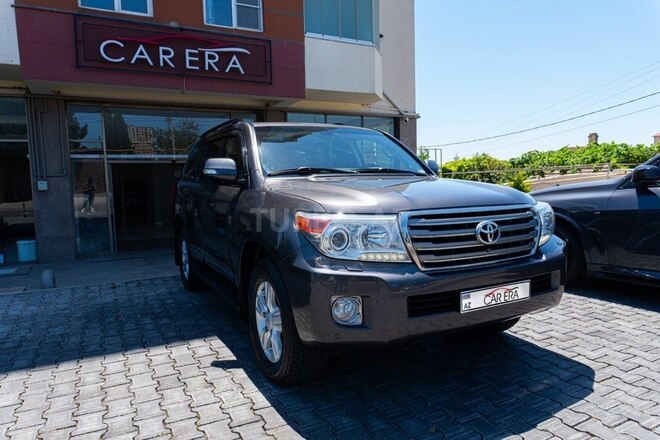 Toyota Land Cruiser-20