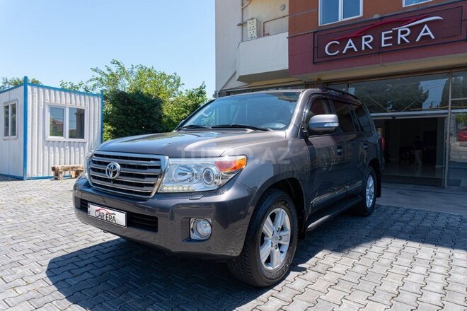Toyota Land Cruiser-21