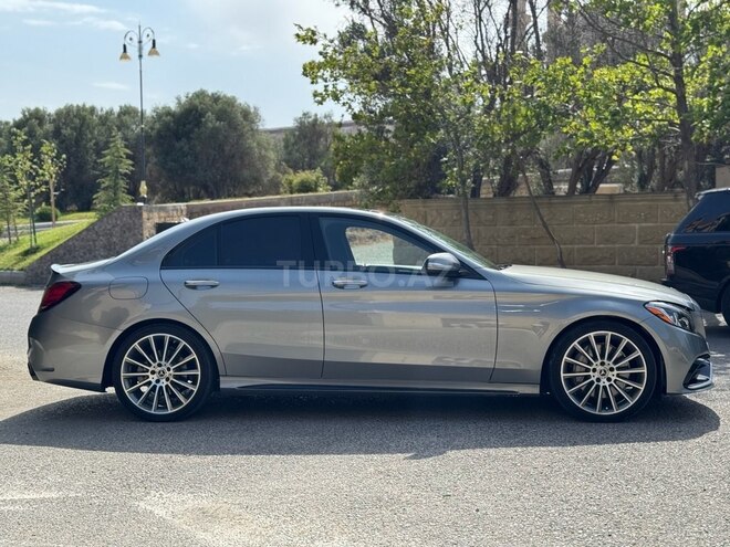 Mercedes C 300-4