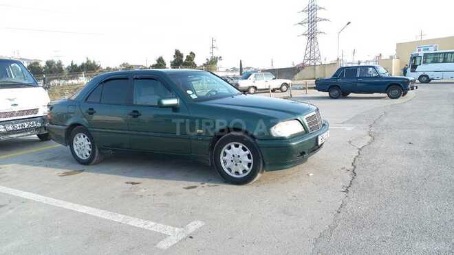 Mercedes C 180 1999, 275,000 km - 1.8 л - Sumqayıt