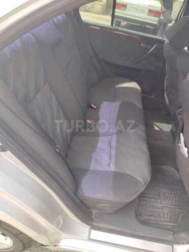 Mercedes E 220 2001, 248,123 km - 2.2 l - Astara