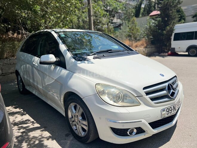 Mercedes B 180 2009, 197,000 km - 1.7 l - Bakı