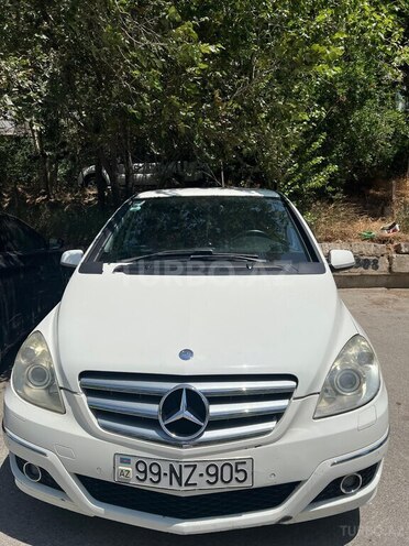 Mercedes B 180 2009, 197,000 km - 1.7 l - Bakı