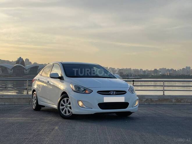 Hyundai Accent 2015, 123,000 km - 1.6 л - Bakı