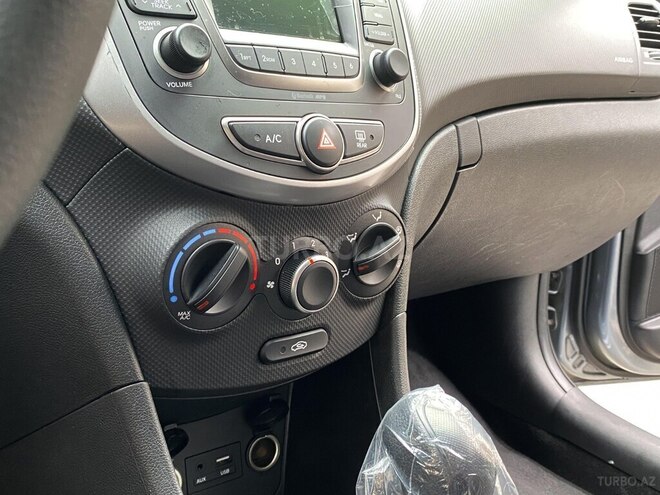 Hyundai Accent 2018, 156,000 km - 1.4 л - Bakı