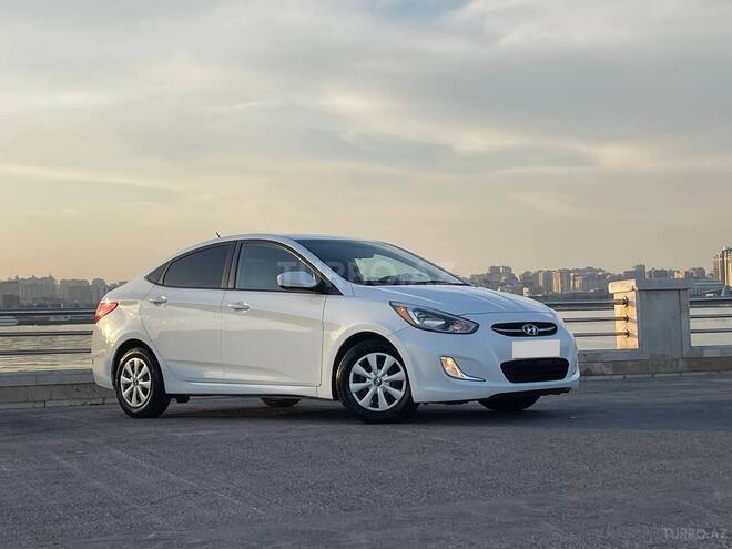 Hyundai Accent 2015, 123,000 km - 1.6 л - Bakı