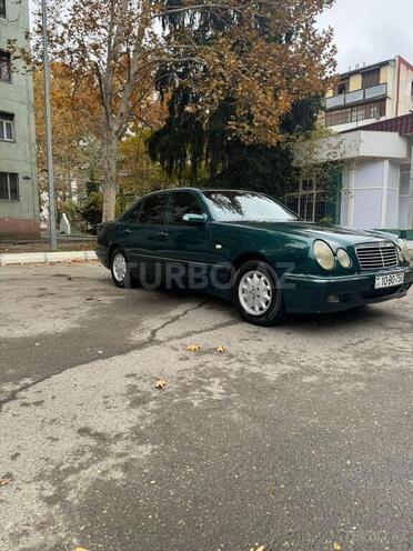Mercedes E 230 1997, 230,000 km - 2.3 l - Mingəçevir