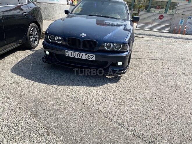 BMW 528-2