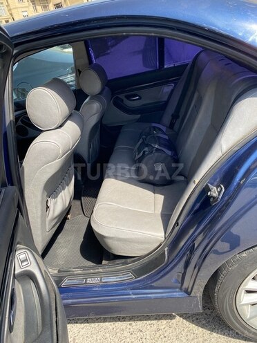 BMW 528-10