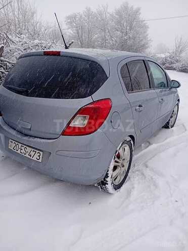 Opel Corsa 2006, 256,000 km - 1.4 l - Tovuz