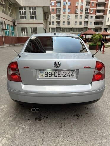Volkswagen Passat 2002, 352,000 km - 1.8 l - Bakı
