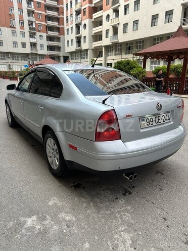 Volkswagen Passat 2002, 352,000 km - 1.8 l - Bakı