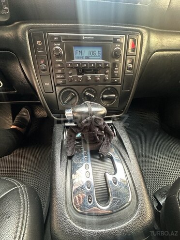 Volkswagen Passat 2002, 352,000 km - 1.8 l - Bakı
