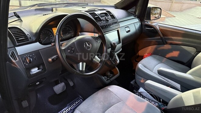 Mercedes Viano 2010, 470,000 km - 2.2 l - Bakı