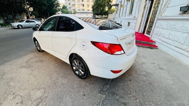 Hyundai Accent 2019, 135,000 km - 1.4 l - Bakı