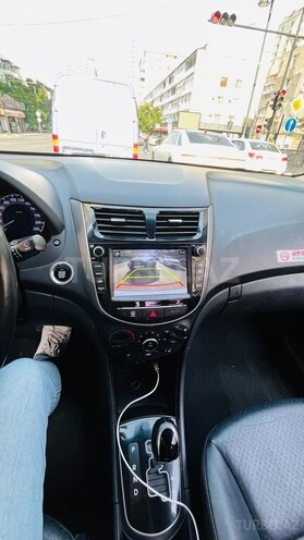 Hyundai Accent 2019, 135,000 km - 1.4 l - Bakı