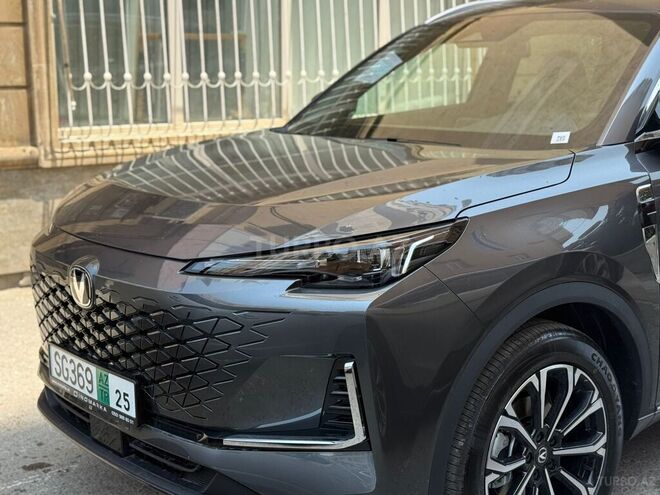 Changan CS 55 Plus 2025, 0 km - 1.5 л - Bakı