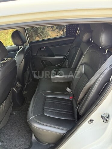 Kia Sportage 2013, 200,000 km - 2.0 l - Bakı