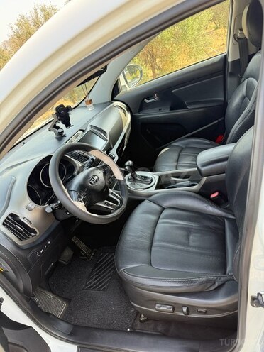 Kia Sportage 2013, 200,000 km - 2.0 l - Bakı