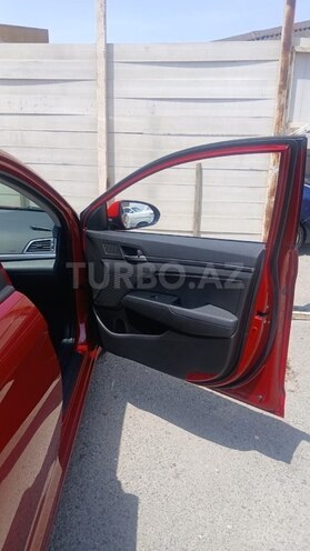 Hyundai Avante 2016, 100,000 km - 1.6 л - Bakı
