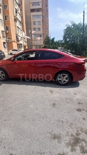 Hyundai Avante 2016, 100,000 km - 1.6 л - Bakı