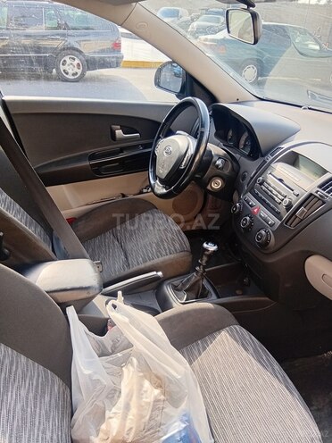 Kia Ceed 2007, 280,000 km - 1.4 l - Bakı