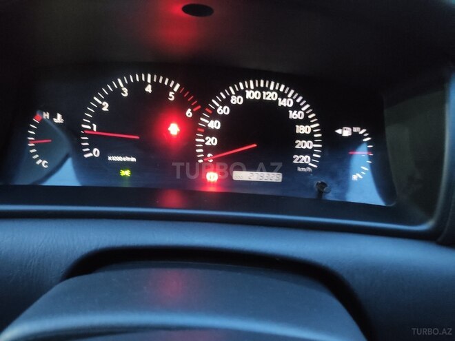 Toyota Corolla 2005, 279,000 km - 1.4 l - Bakı