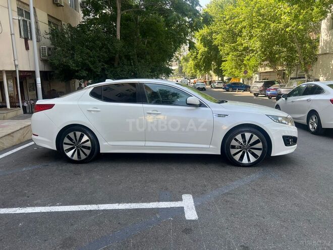Kia K5-6