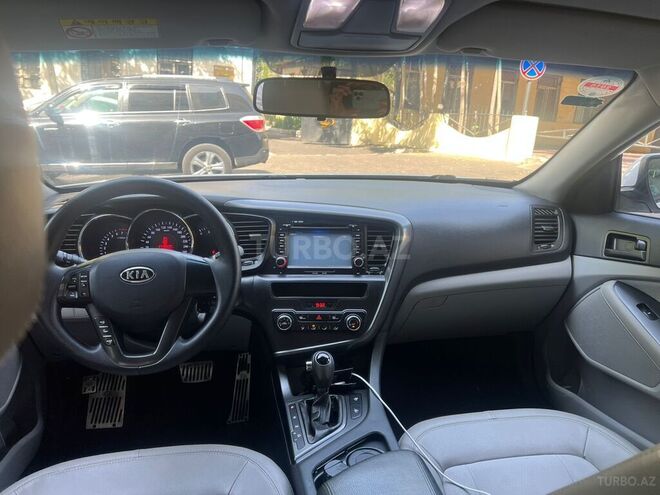 Kia K5-11