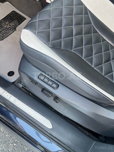 Volkswagen ID.6 Crozz-6