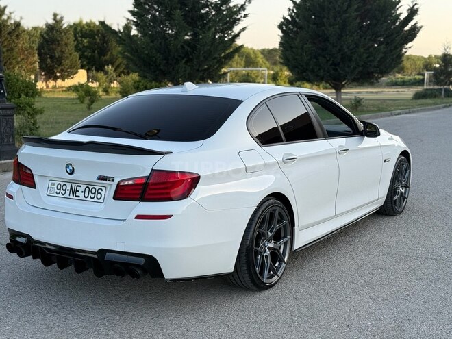 BMW 528 2013, 293,000 km - 2.0 l - Xaçmaz