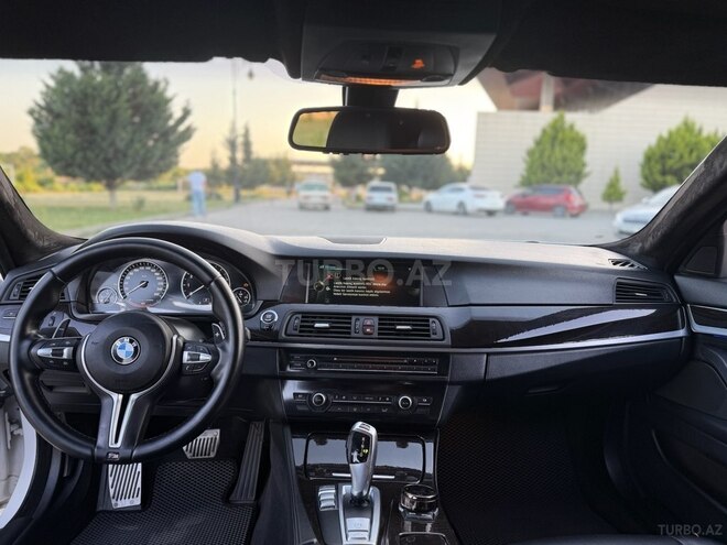 BMW 528 2013, 293,000 km - 2.0 l - Xaçmaz
