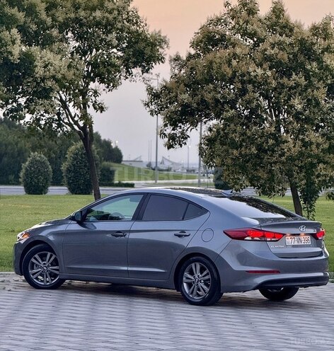 Hyundai Elantra 2017, 80,000 km - 2.0 л - Bakı