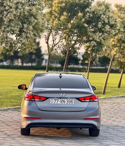 Hyundai Elantra 2017, 80,000 km - 2.0 л - Bakı