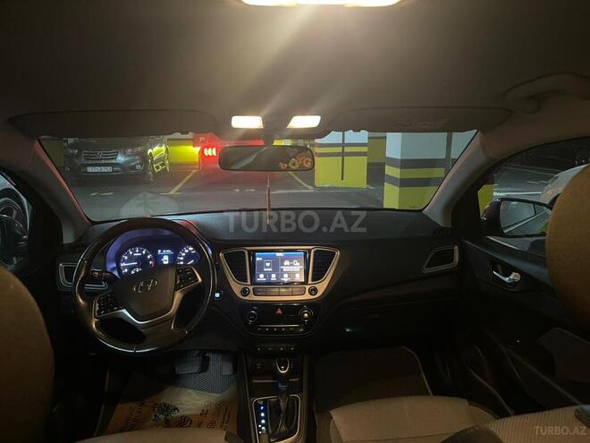 Hyundai Accent 2019, 83,000 km - 1.6 л - Bakı