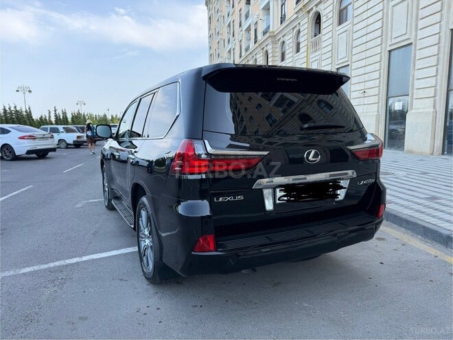 Lexus LX 450d-15