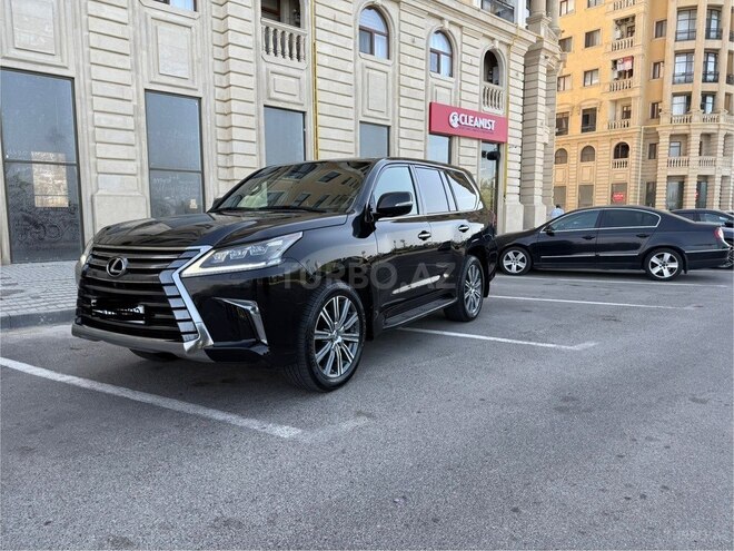 Lexus LX 450d-6