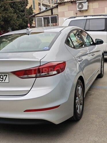 Hyundai Elantra 2018, 81,000 km - 2.0 l - Bakı