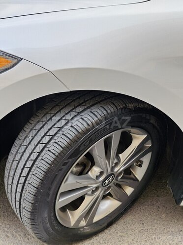 Hyundai Elantra 2018, 81,000 km - 2.0 l - Bakı