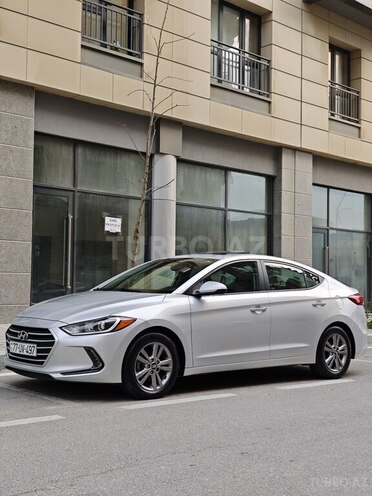 Hyundai Elantra 2018, 81,000 km - 2.0 l - Bakı
