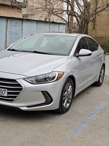 Hyundai Elantra 2018, 81,000 km - 2.0 l - Bakı