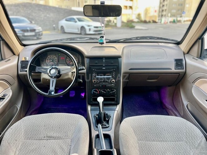 Peugeot 405 2020, 208,000 km - 1.6 l - Bakı
