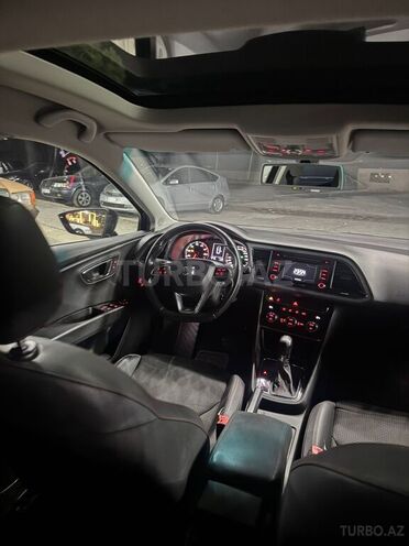 SEAT Leon-2