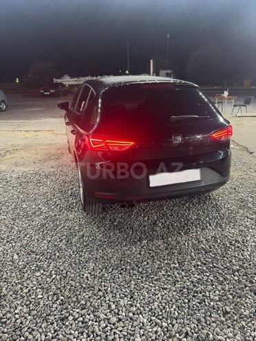 SEAT Leon-9