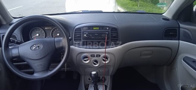 Hyundai Accent 2006, 110,000 km - 1.4 l - Bakı