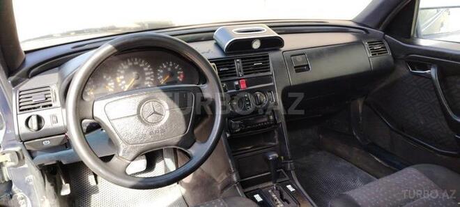 Mercedes C 180 1994, 249,000 km - 1.8 л - Bakı