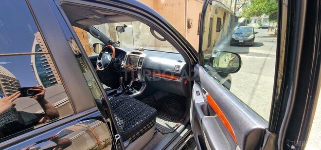 Toyota Land Cruiser Prado 2009, 355,000 km - 2.7 л - Bakı