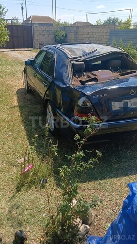 Mercedes C 240 1998, 360,000 km - 2.4 l - Biləsuvar