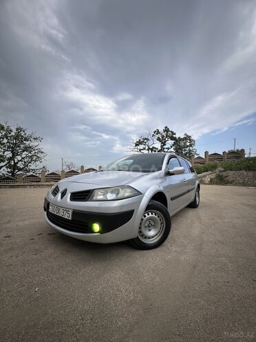 Renault Megane-9